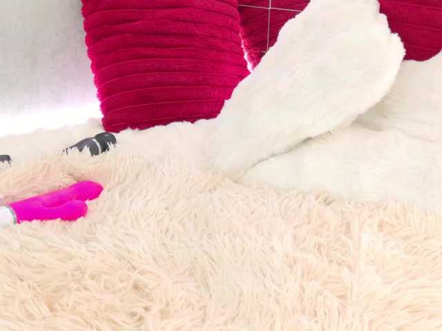 celia-chanel's BongaCams show and profile