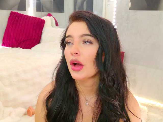 celia-chanel's BongaCams show and profile