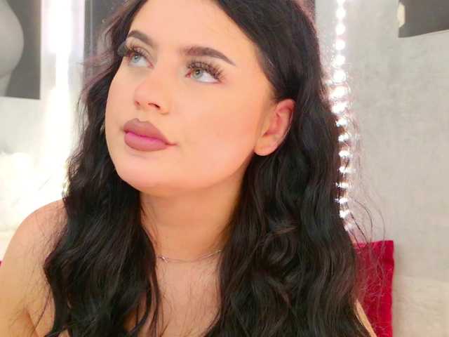 celia-chanel's BongaCams show and profile