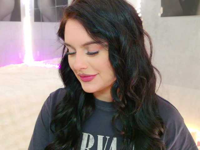 celia-chanel's BongaCams show and profile