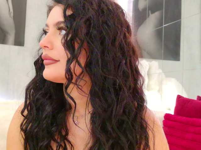 celia-chanel's BongaCams show and profile