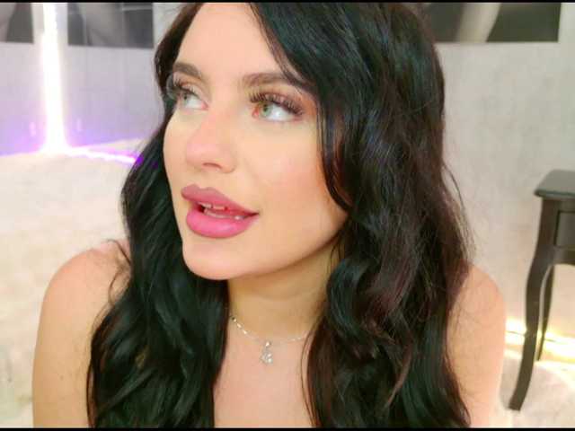 celia-chanel's BongaCams show and profile