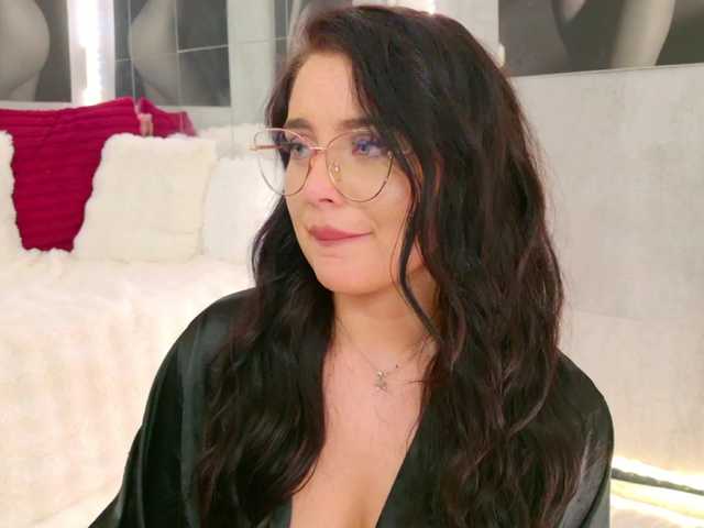 celia-chanel's BongaCams show and profile