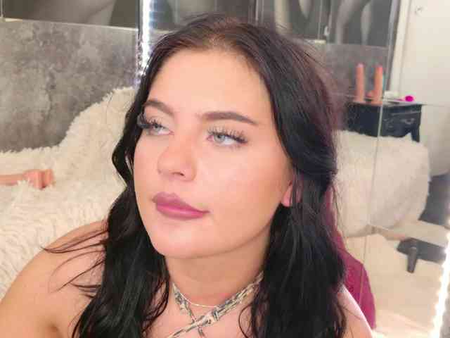 Celya-Chanel webcam