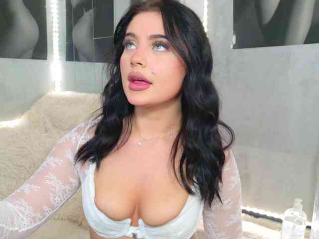 Celya-Chanel webcam