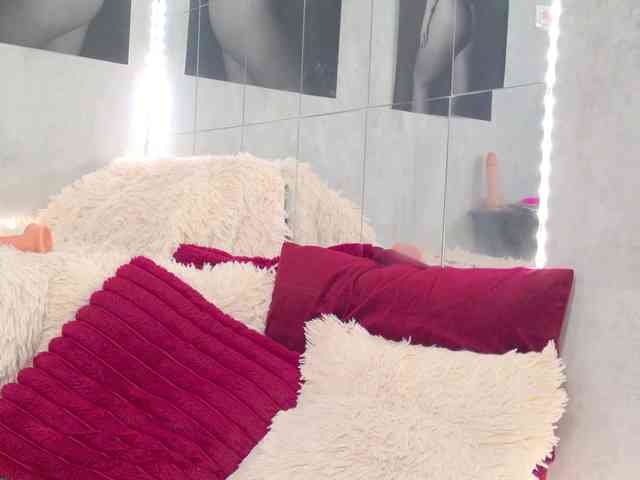 Celya-Chanel webcam