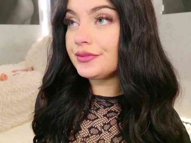 Celya-Chanel webcam