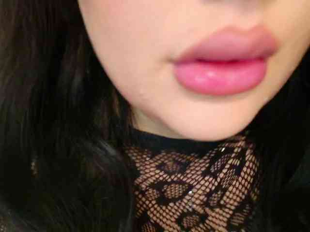 Celya-Chanel webcam