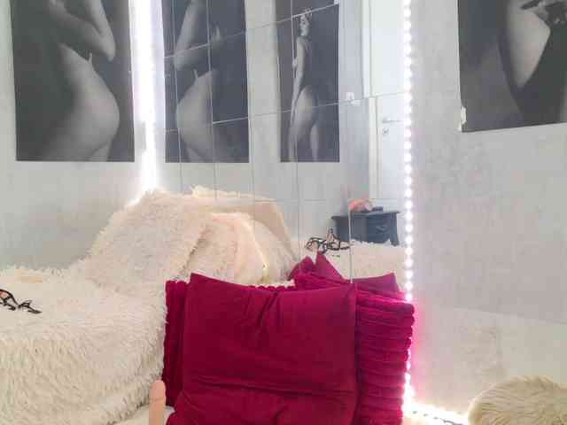 celia-chanel Live Webcam on BongaCams