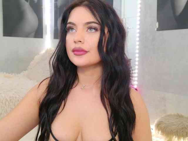 Celya-Chanel webcam