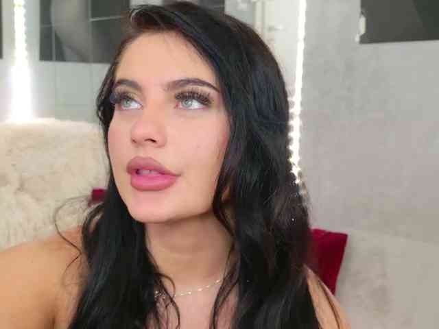 Celya-Chanel webcam