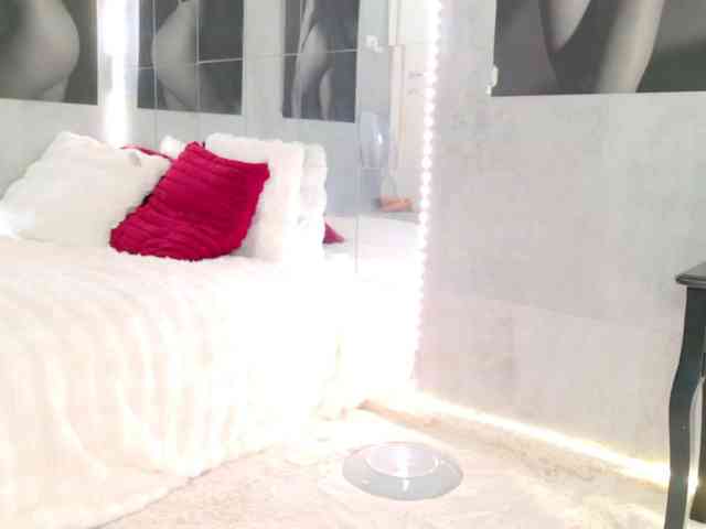 celia-chanel celia-chanel