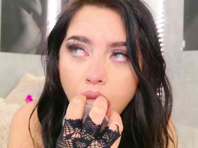 Celya-Chanel webcam
