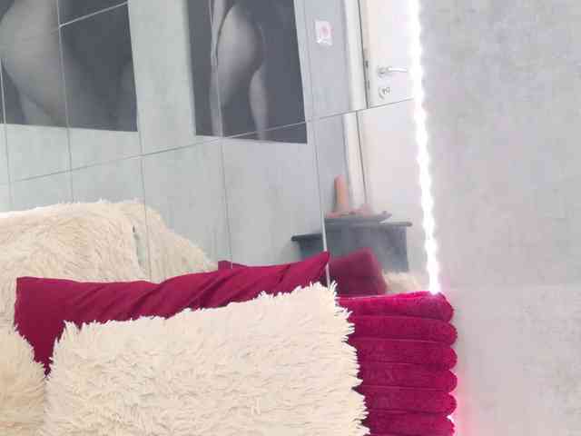 Celya-Chanel webcam