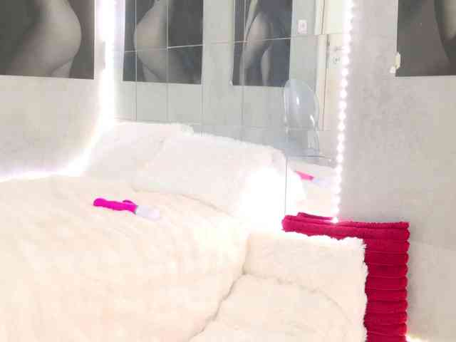 celia-chanel celia-chanel