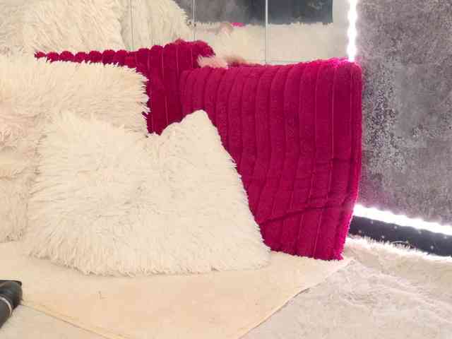 Celya-Chanel webcam