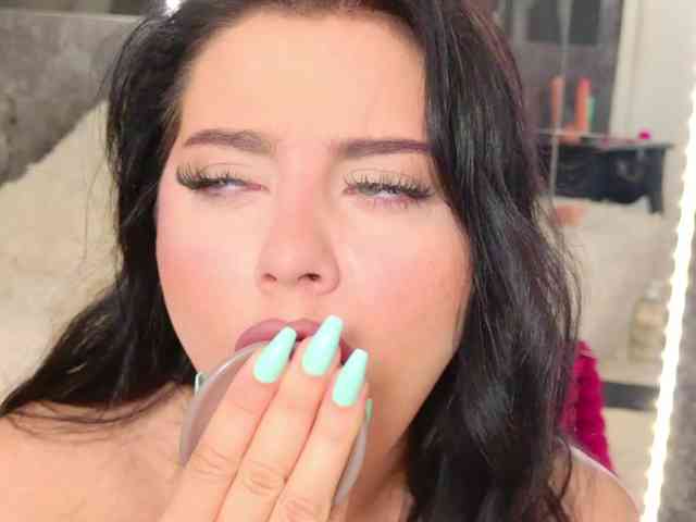 Celya-Chanel webcam