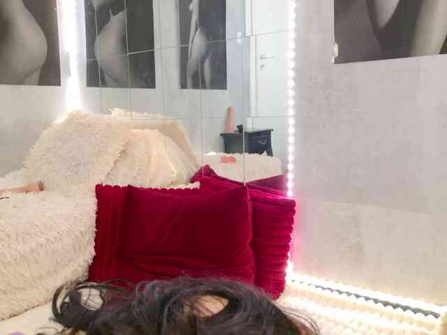 Celya-Chanel webcam