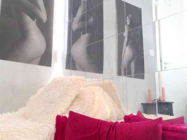 Celya-Chanel webcam