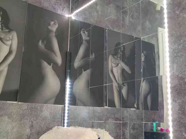 Celya-Chanel webcam