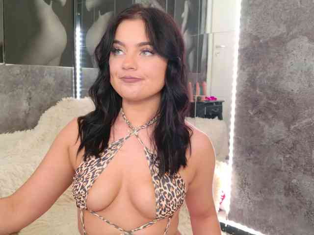 Celya-Chanel webcam