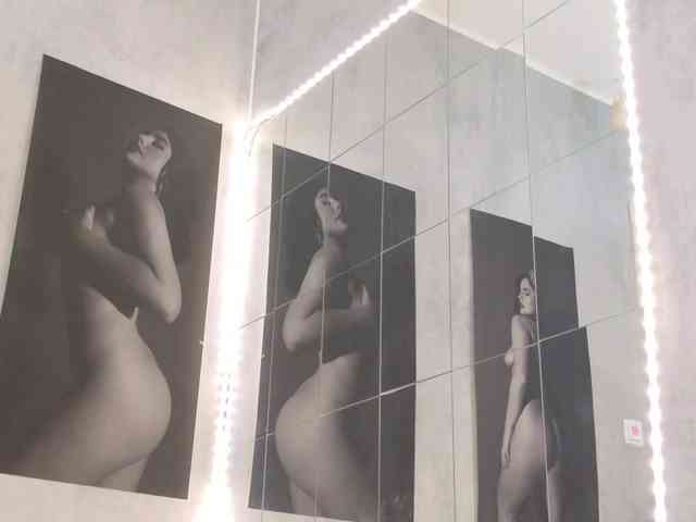 Celya-Chanel webcam