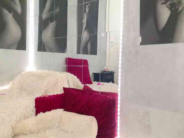 Celya-Chanel webcam