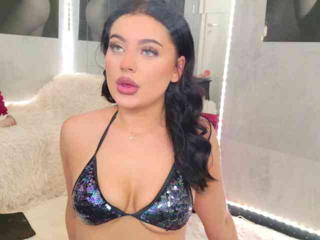 Celya-Chanel webcam