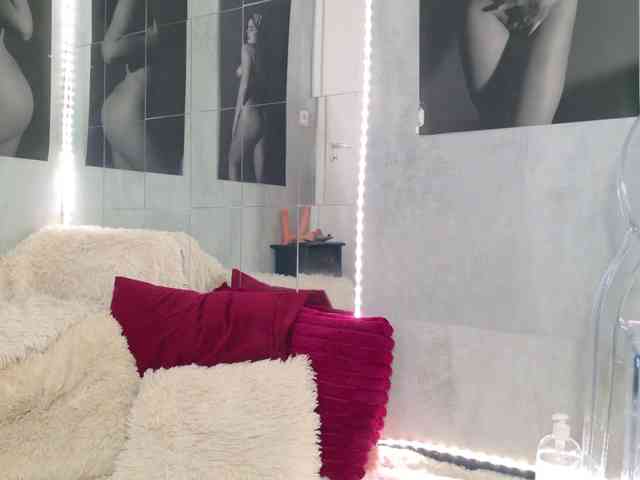 Celya-Chanel webcam