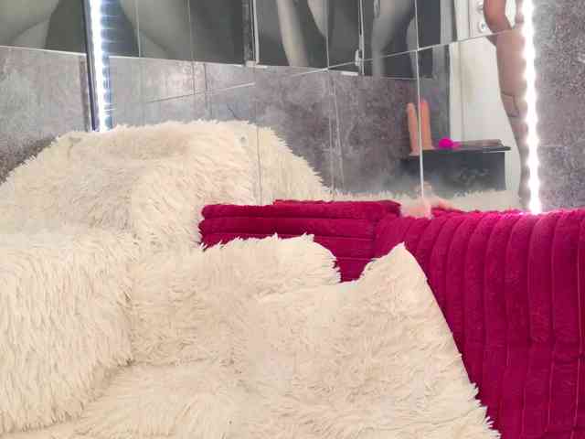 Celya-Chanel webcam