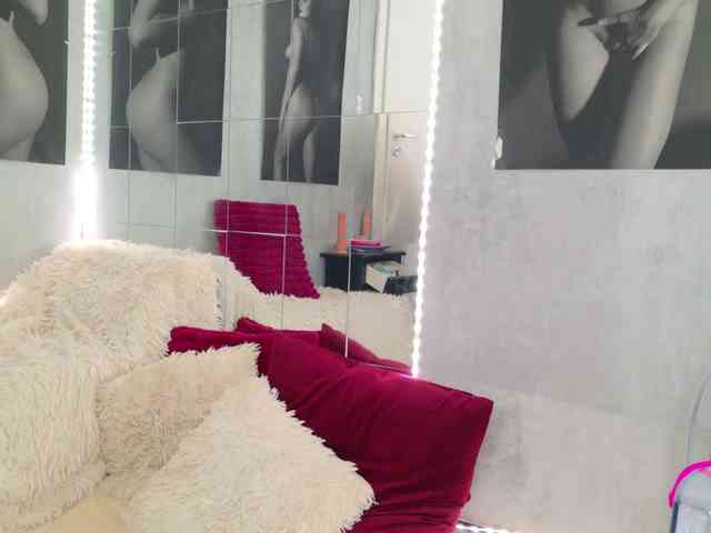 Celya-Chanel webcam