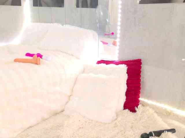 celia-chanel celia-chanel