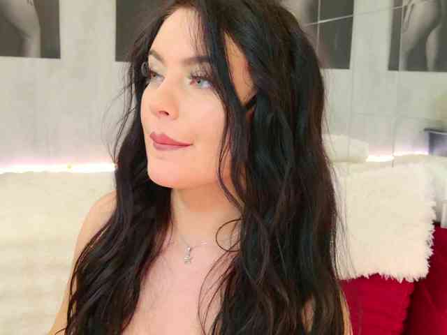 celia-chanel celia-chanel