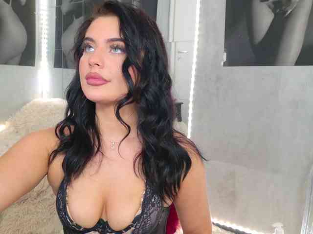 Celya-Chanel webcam