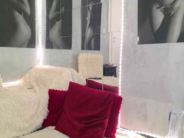 Celya-Chanel webcam
