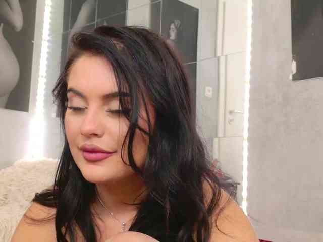 Celya-Chanel webcam