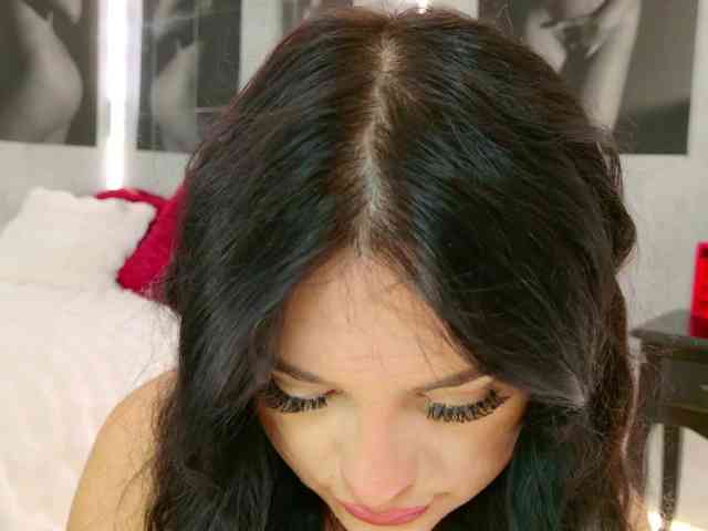 celia-chanel celia-chanel