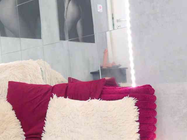 Celya-Chanel webcam