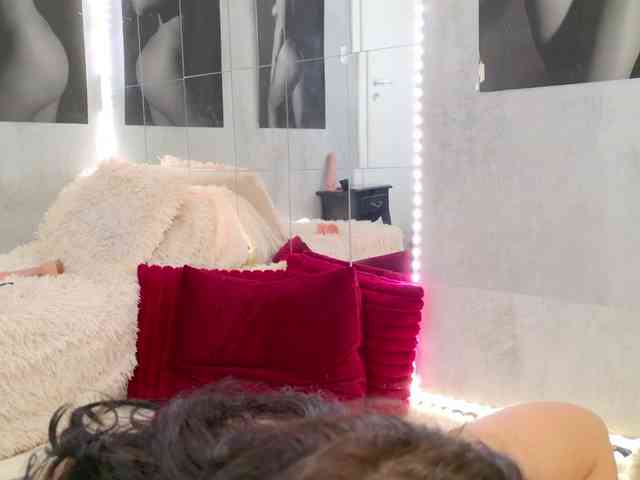Celya-Chanel webcam