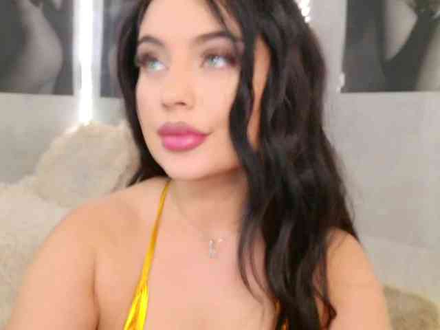 Celya-Chanel webcam