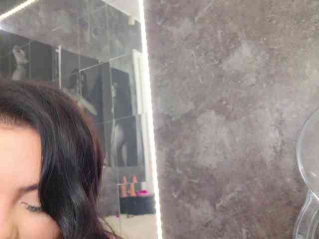 Celya-Chanel webcam