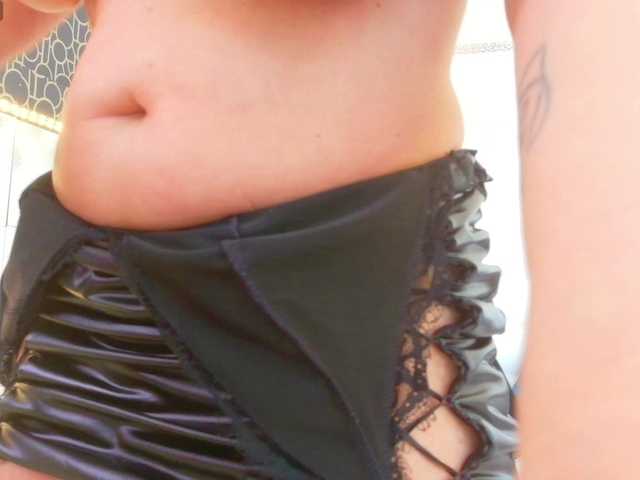 karissia-x's BongaCams show and profile