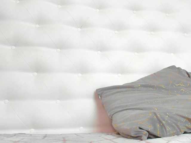 karissia-x's BongaCams show and profile