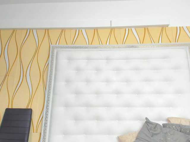 karissia-x's BongaCams show and profile