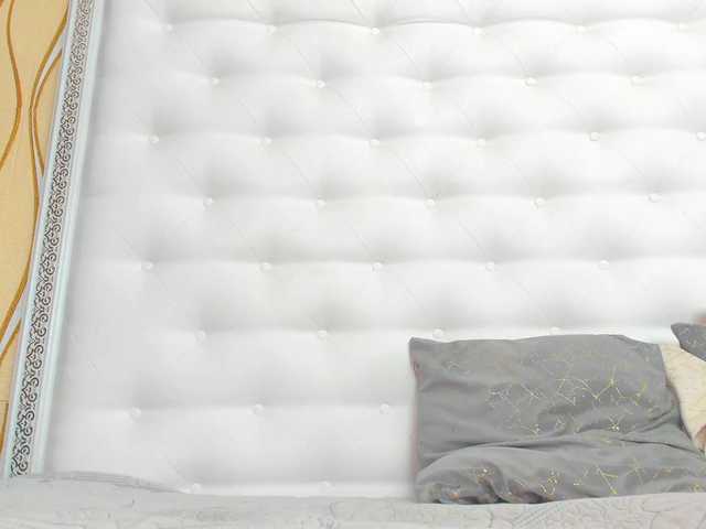 karissia-x's BongaCams show and profile