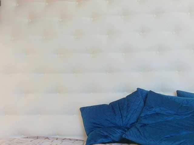 karissia-x's BongaCams show and profile