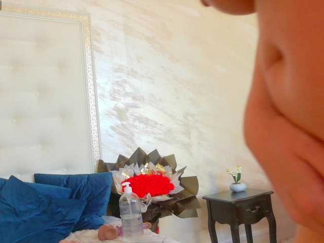 karissia-x's BongaCams show and profile