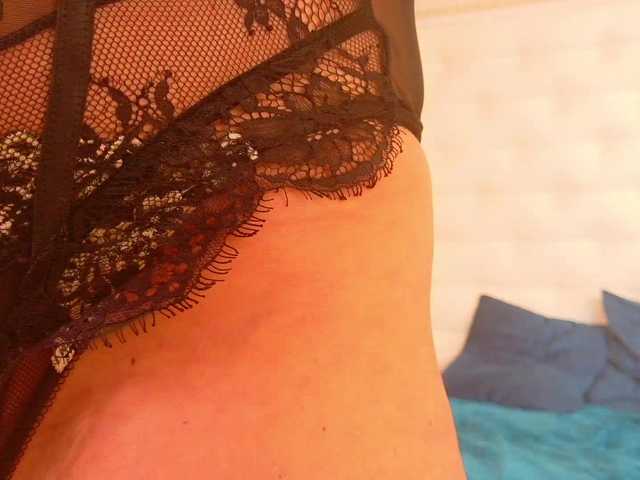 karissia-x's BongaCams show and profile