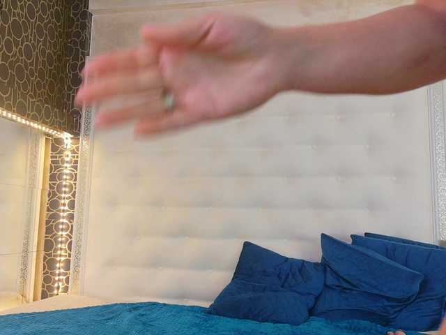 karissia-x's BongaCams show and profile