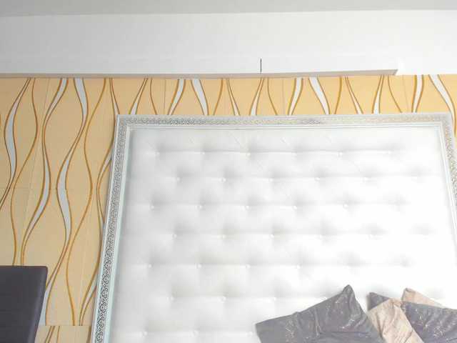 karissia-x's BongaCams show and profile